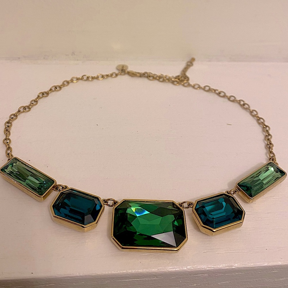 TOUCHSTONE Emerald statement necklace